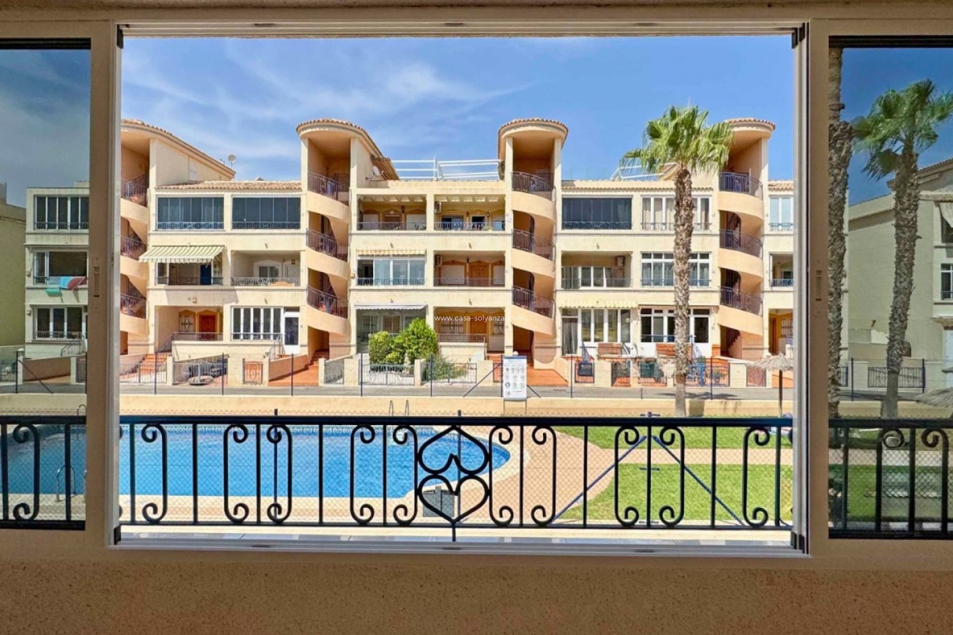 Resale - Apartment / flat - Orihuela Costa - Los Altos