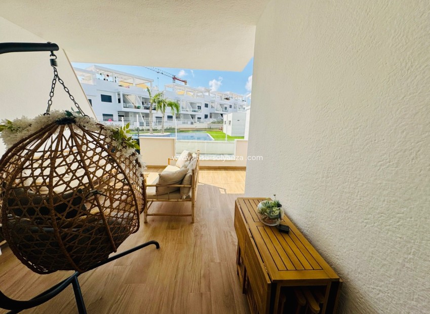 Resale - Apartment / flat - Orihuela Costa - Los Altos