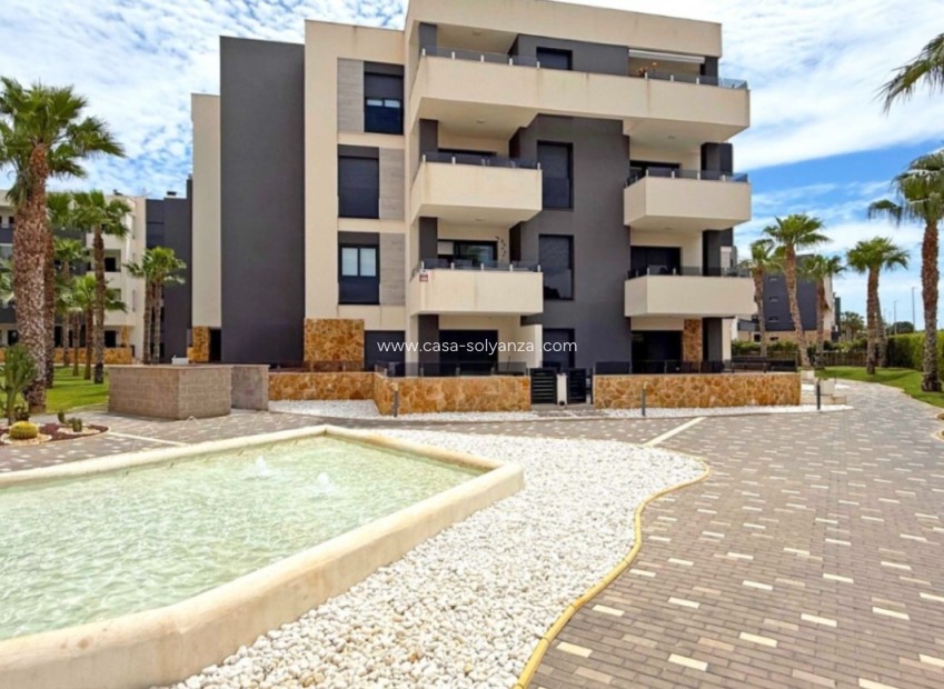 Resale - Apartment / flat - Orihuela Costa - Los Altos