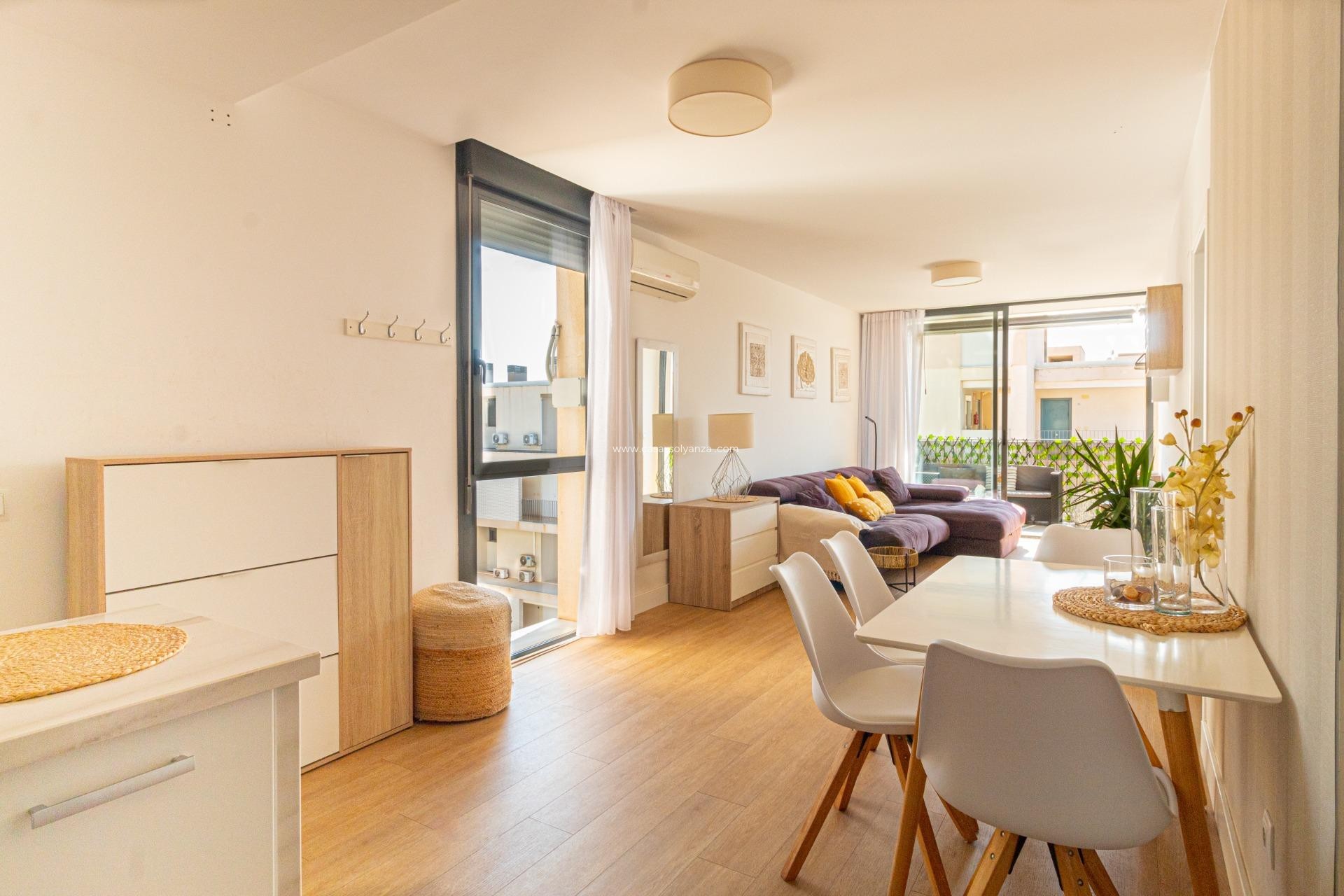 Resale - Apartment / flat - Orihuela Costa - Los Dolses