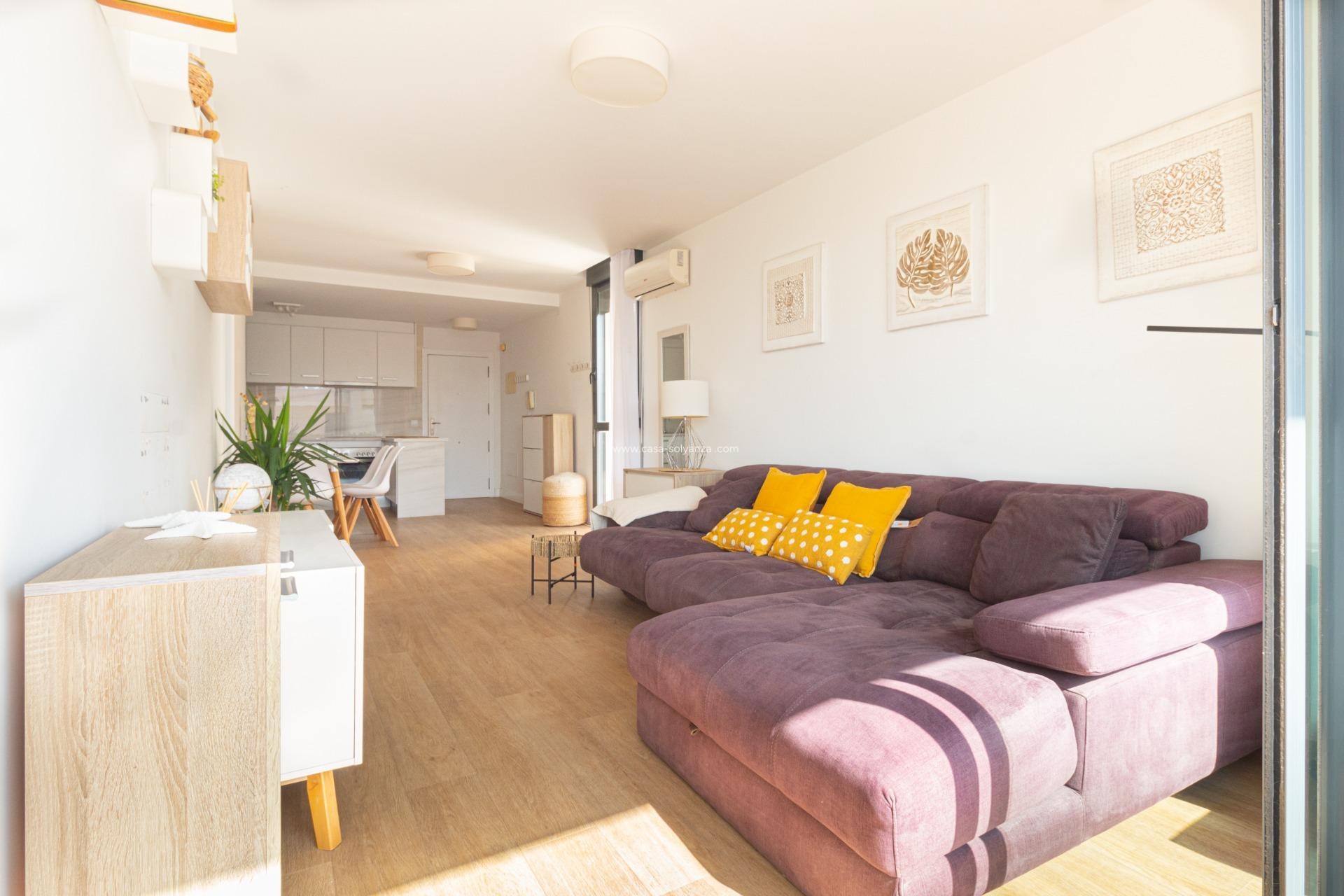 Resale - Apartment / flat - Orihuela Costa - Los Dolses