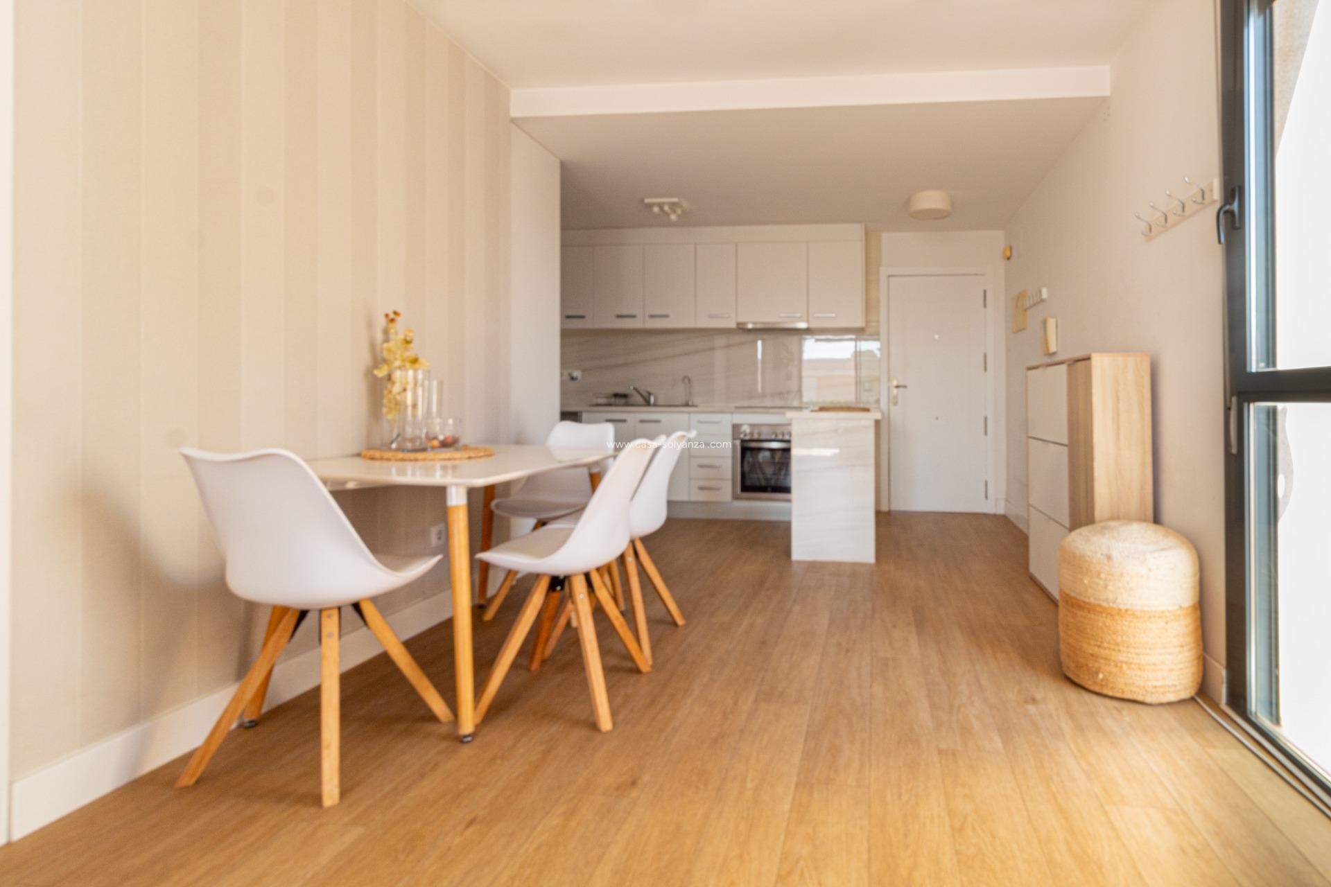 Resale - Apartment / flat - Orihuela Costa - Los Dolses