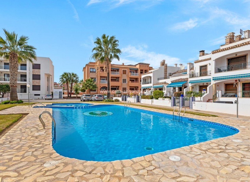 Resale - Apartment / flat - Orihuela Costa - PAU 8