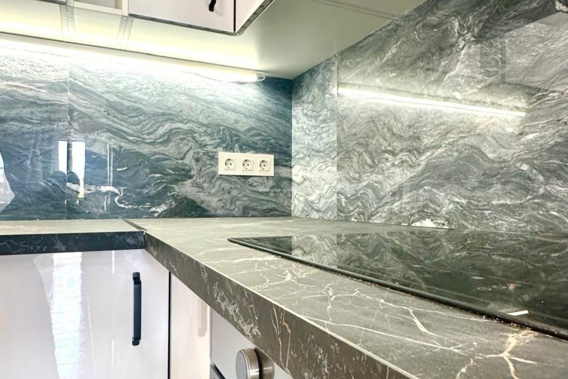 Resale - Apartment / flat - Orihuela Costa - Playa Flamenca