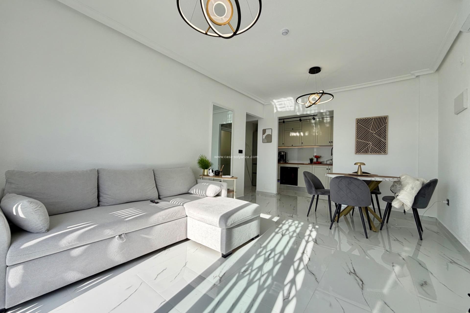 Resale - Apartment / flat - Orihuela Costa - Playa Flamenca