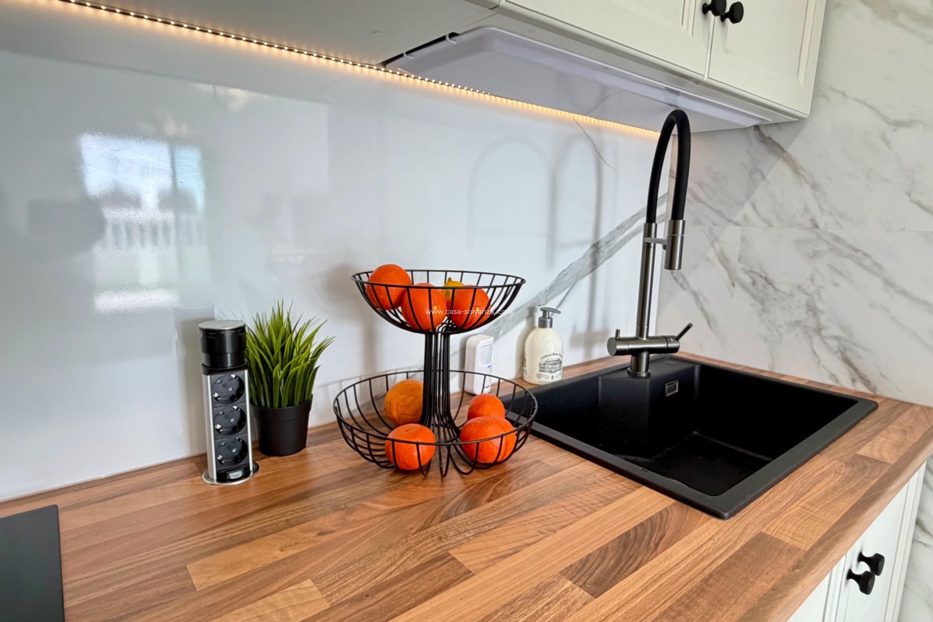 Resale - Apartment / flat - Orihuela Costa - Playa Flamenca