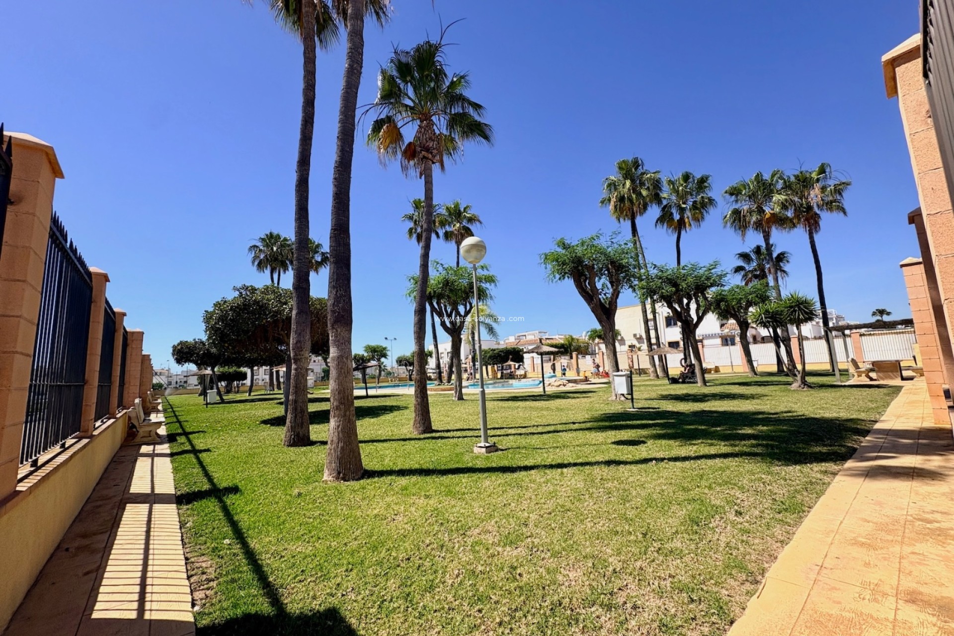 Resale - Apartment / flat - Orihuela Costa - Playa Flamenca