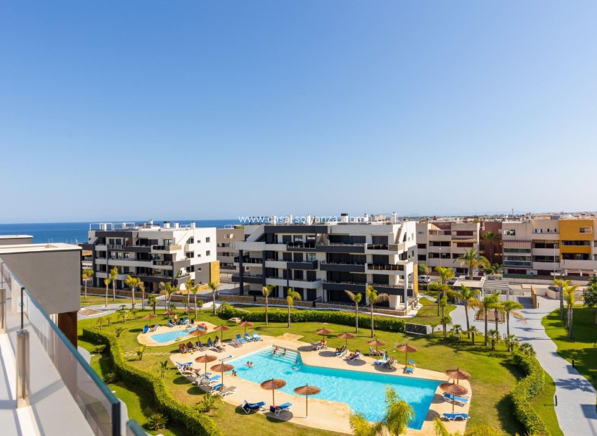 Resale - Apartment / flat - Orihuela Costa - Punta Prima