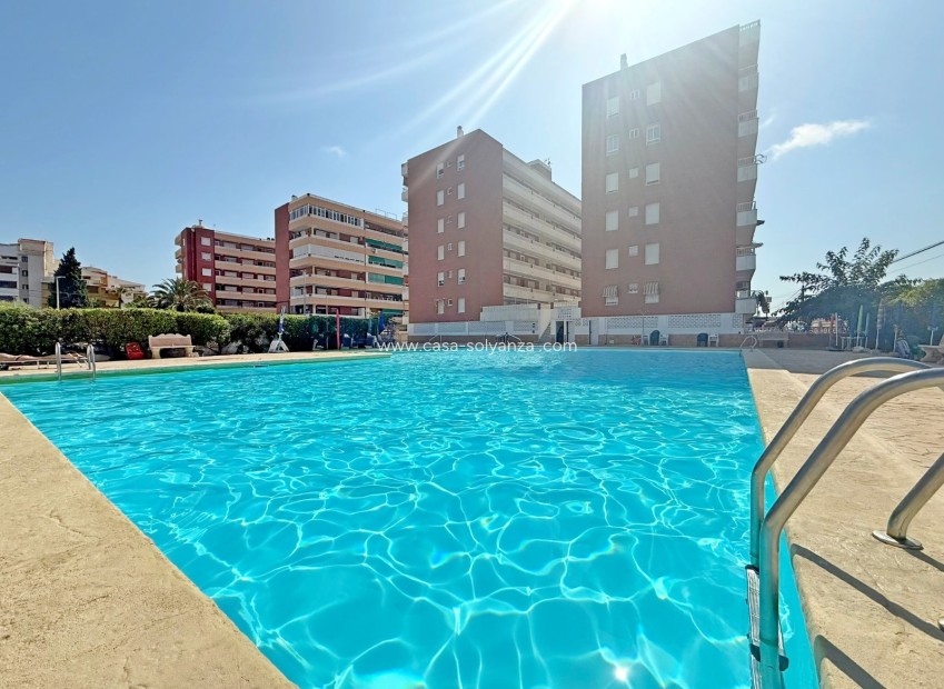 Resale - Apartment / flat - Orihuela Costa - Punta Prima