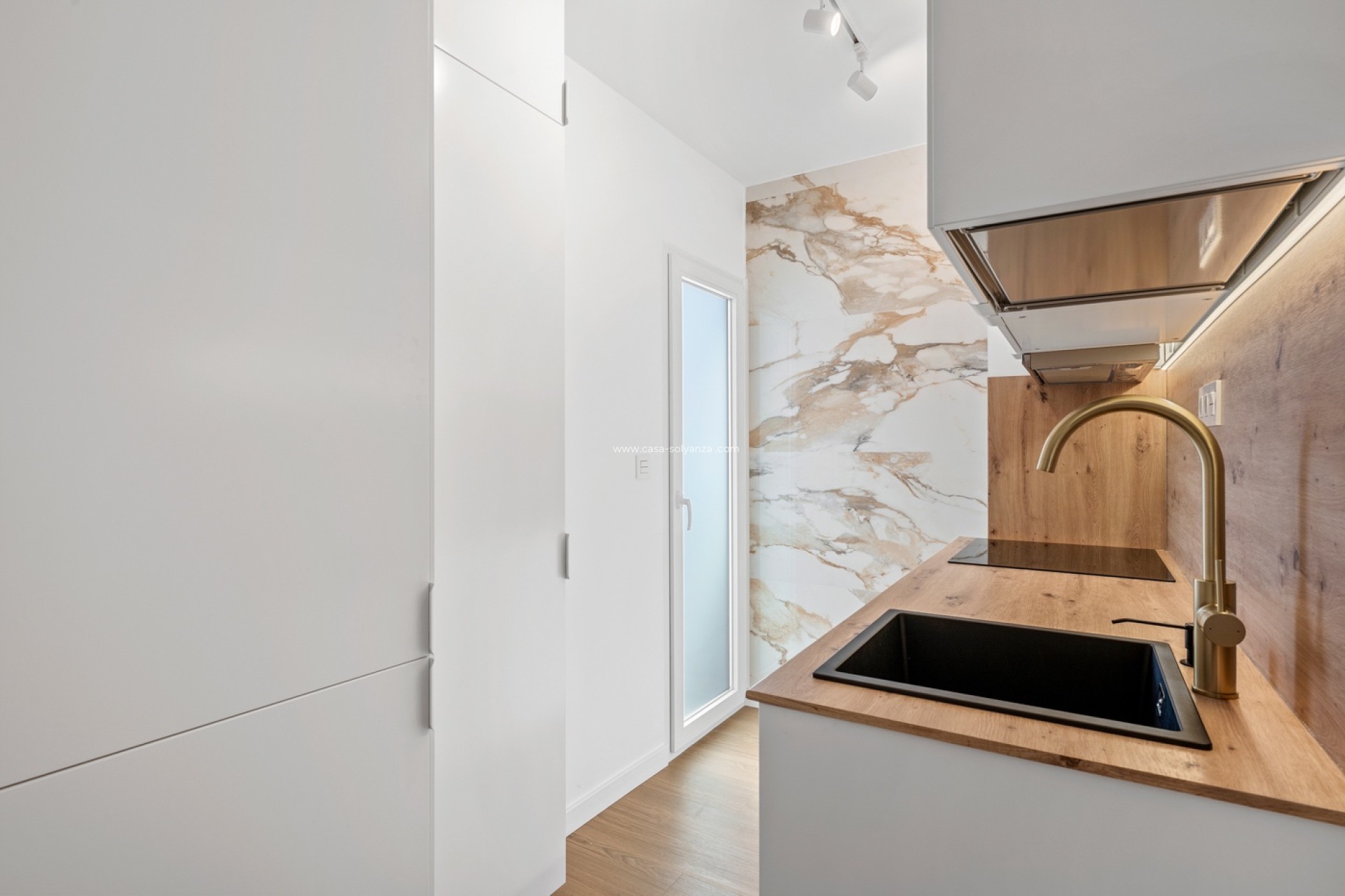 Resale - Apartment / flat - Orihuela Costa - Punta Prima