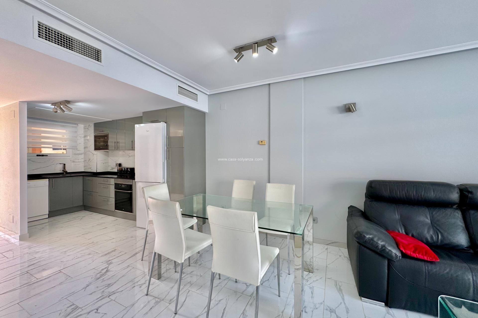 Resale - Apartment / flat - Orihuela Costa - Punta Prima