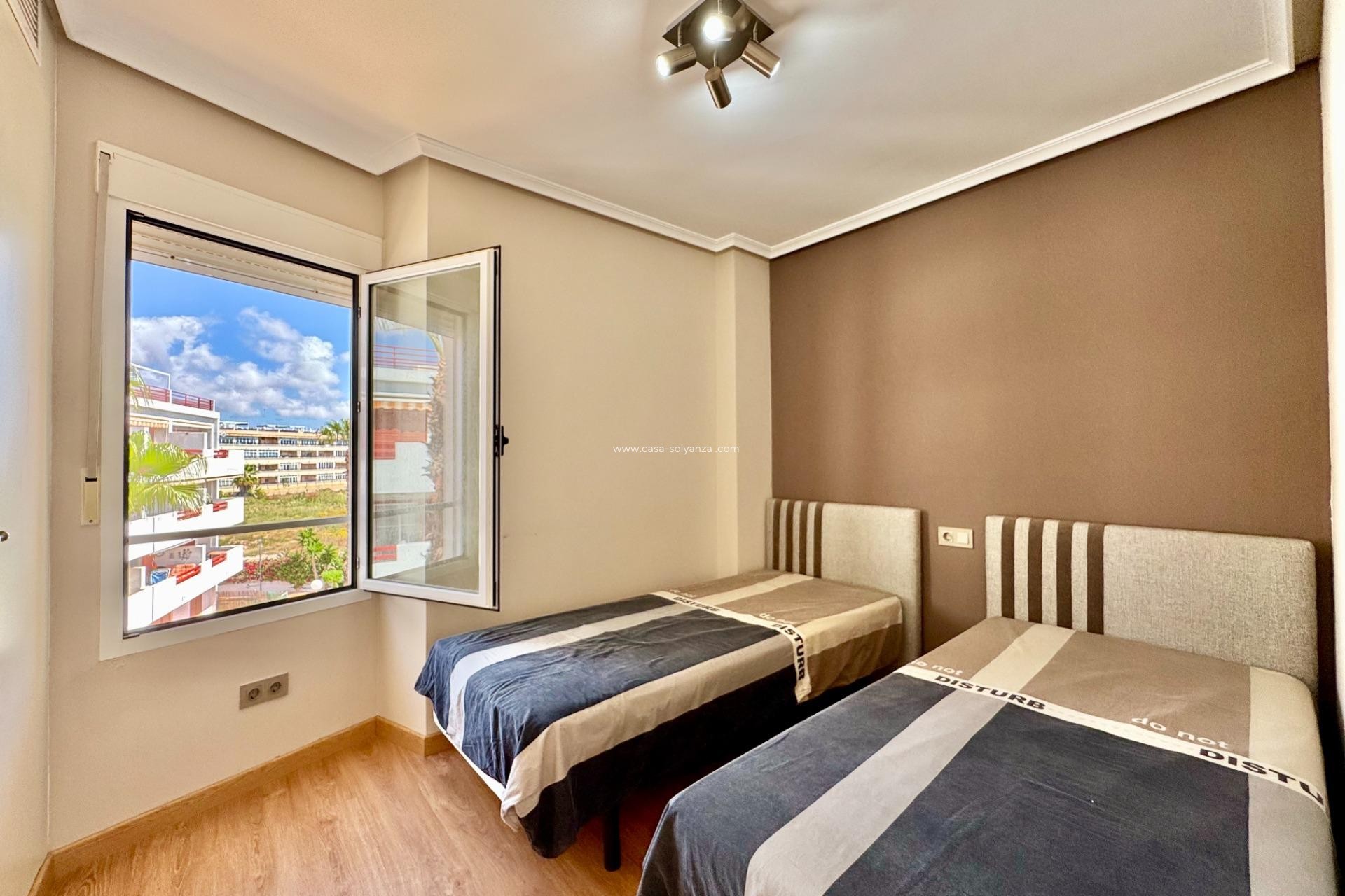 Resale - Apartment / flat - Orihuela Costa - Punta Prima