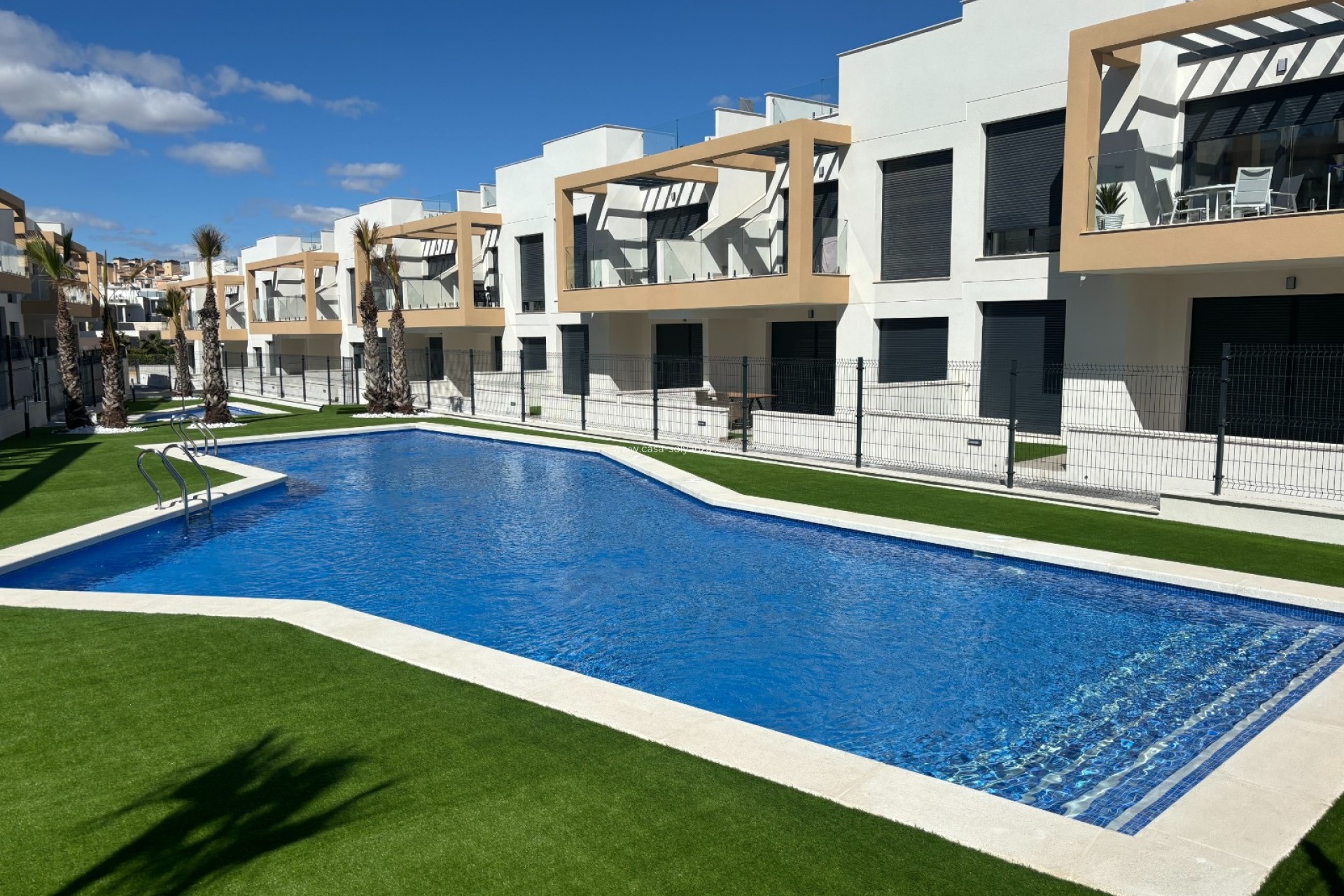 Resale - Apartment / flat - Orihuela Costa - Villamartín