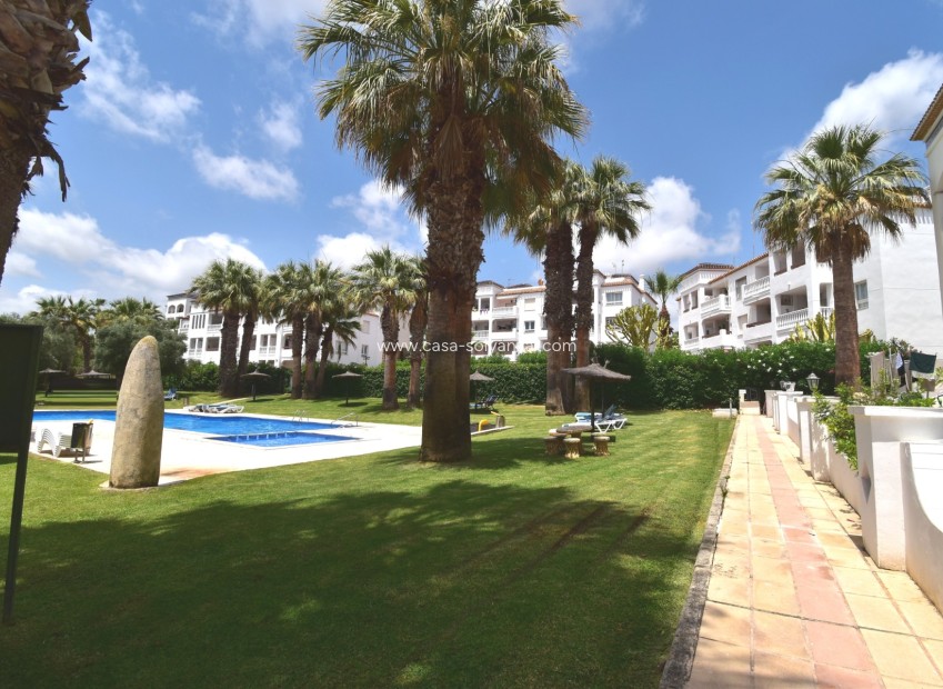 Resale - Apartment / flat - Orihuela Costa - Villamartín