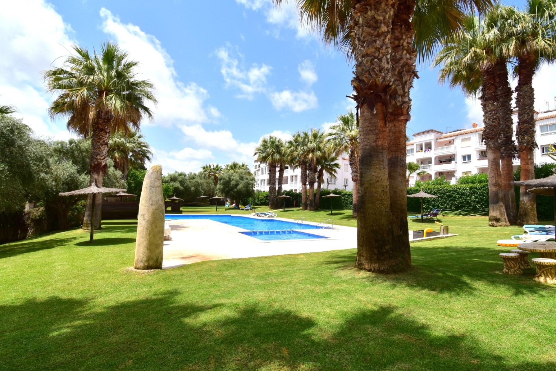 Resale - Apartment / flat - Orihuela Costa - Villamartín