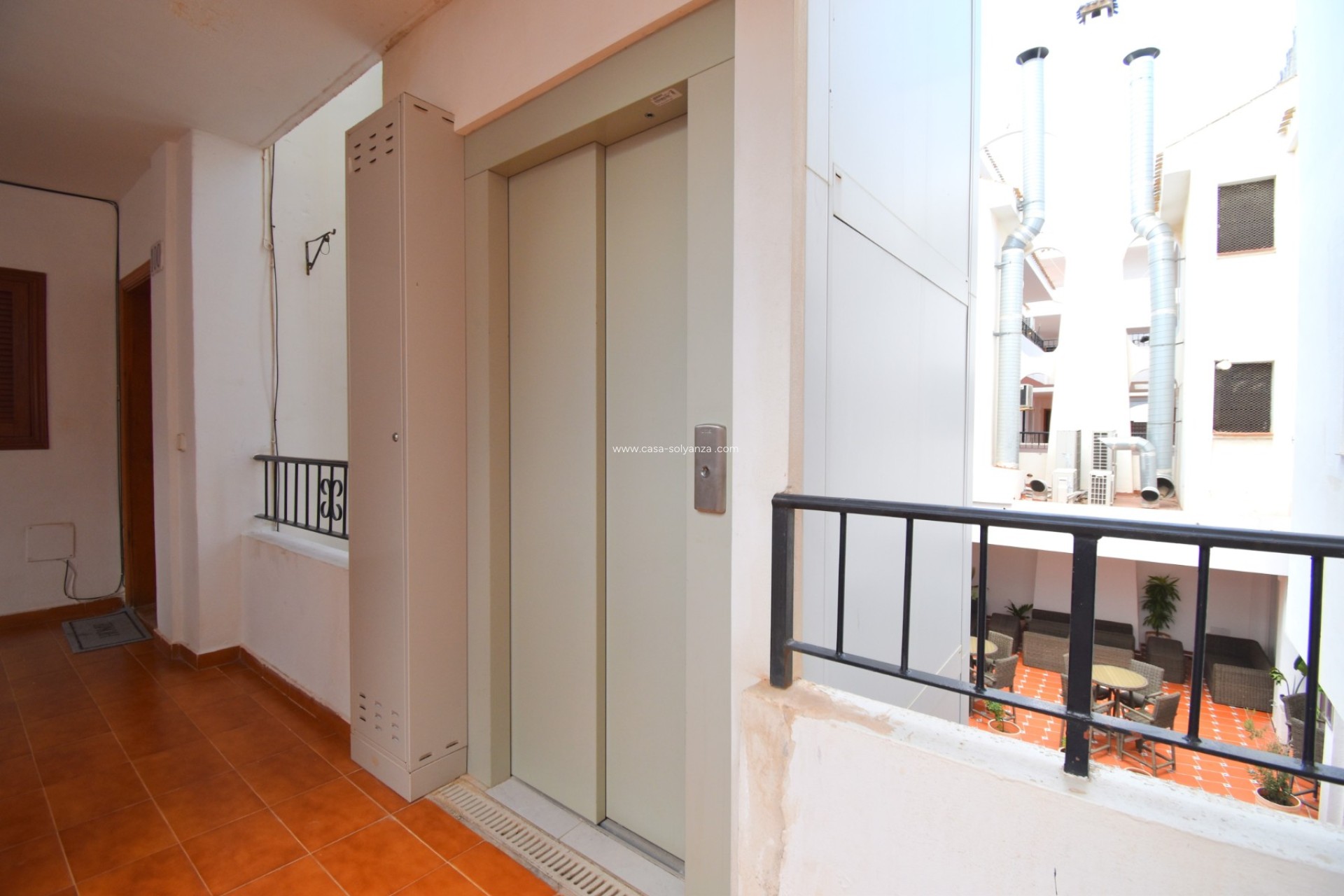 Resale - Apartment / flat - Orihuela Costa - Villamartín