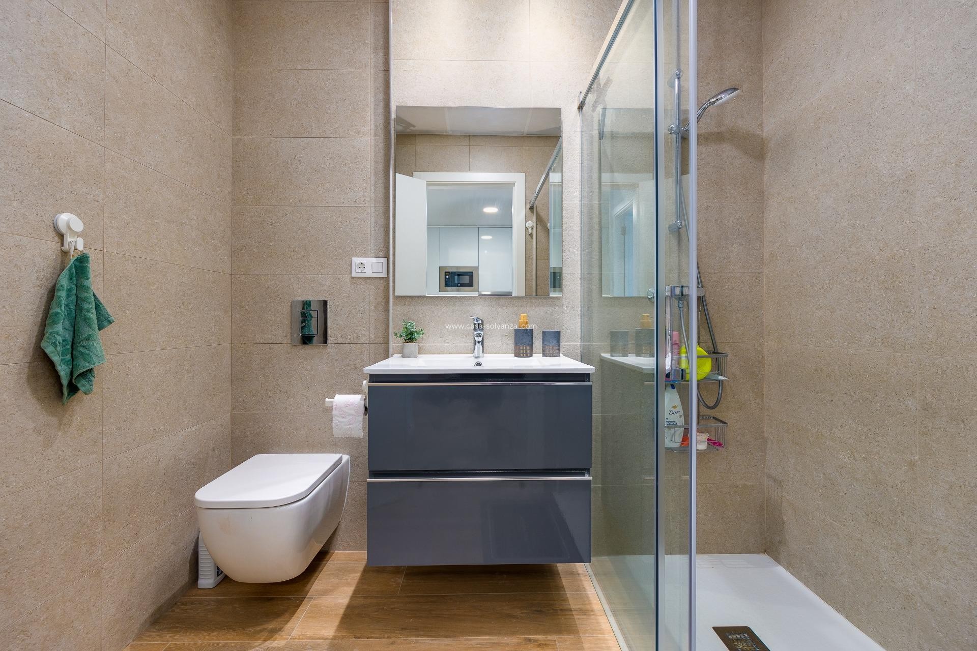 Resale - Apartment / flat - Orihuela Costa - Villamartín