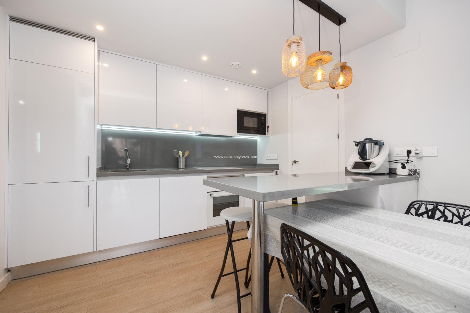 Resale - Apartment / flat - Orihuela Costa - Villamartín