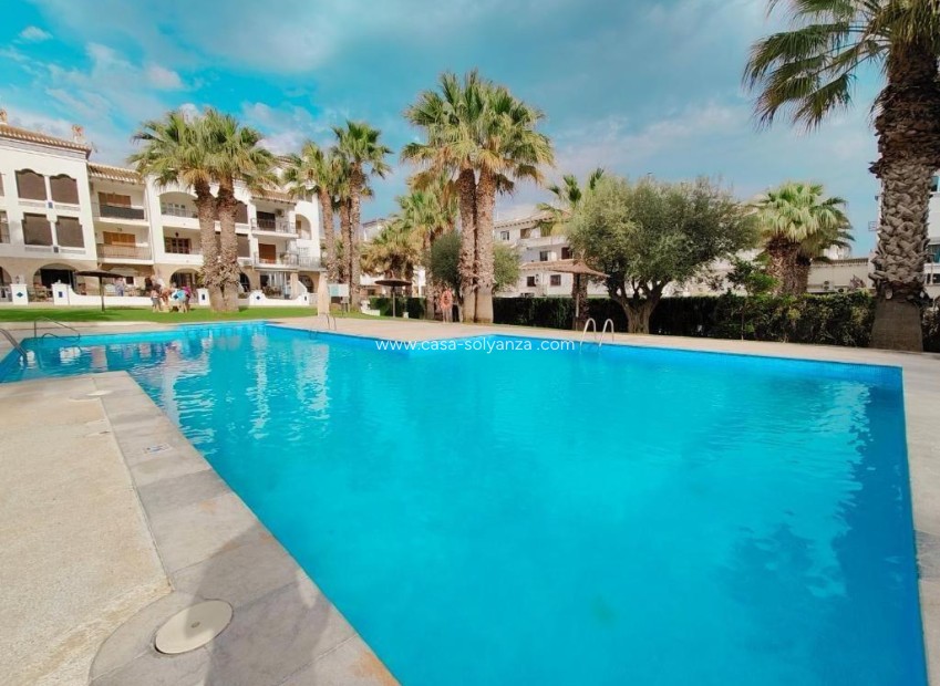 Resale - Apartment / flat - Orihuela Costa - Villamartín