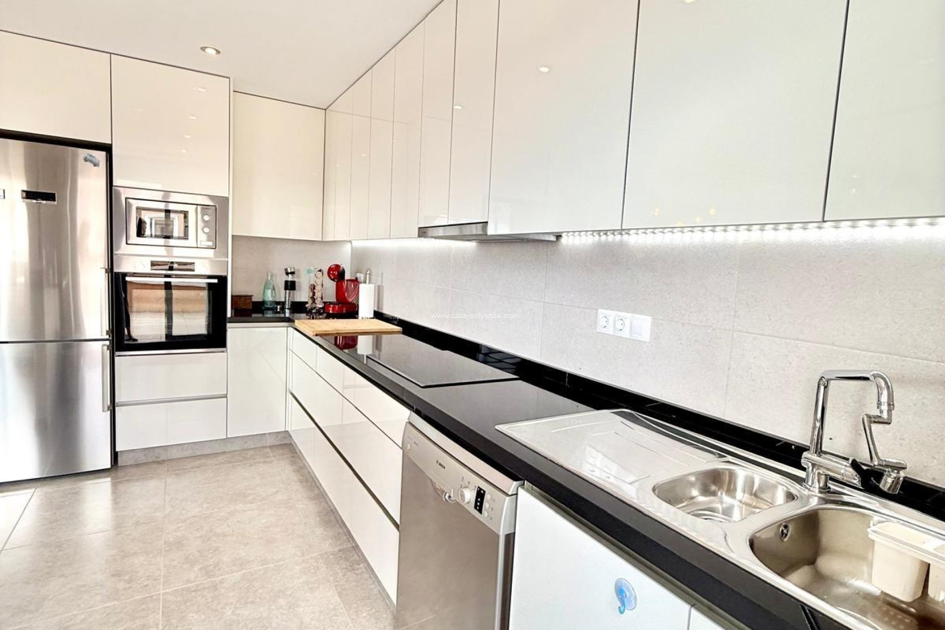 Resale - Apartment / flat - Orihuela Costa - Villamartín