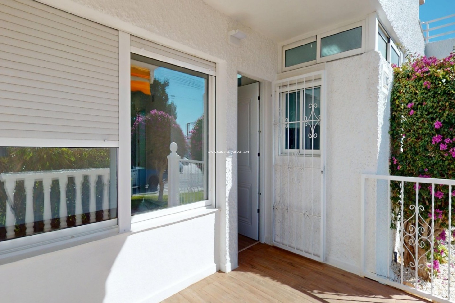 Resale - Apartment / flat - Orihuela Costa - Villamartín