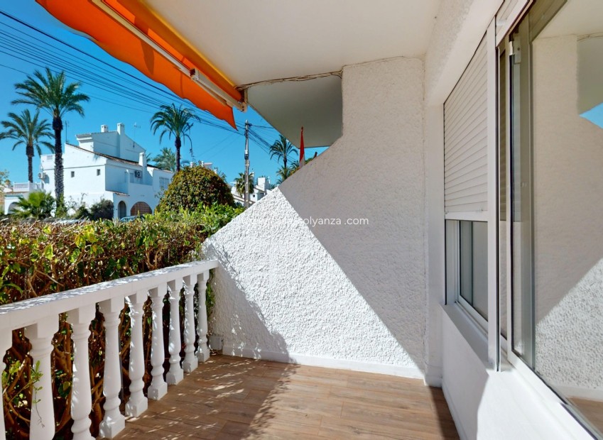 Resale - Apartment / flat - Orihuela Costa - Villamartin