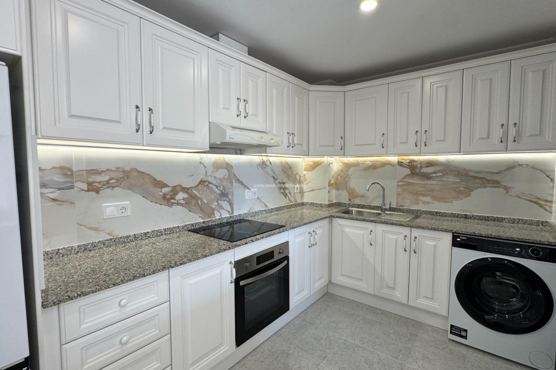 Resale - Apartment / flat - Orihuela Costa - Villamartín
