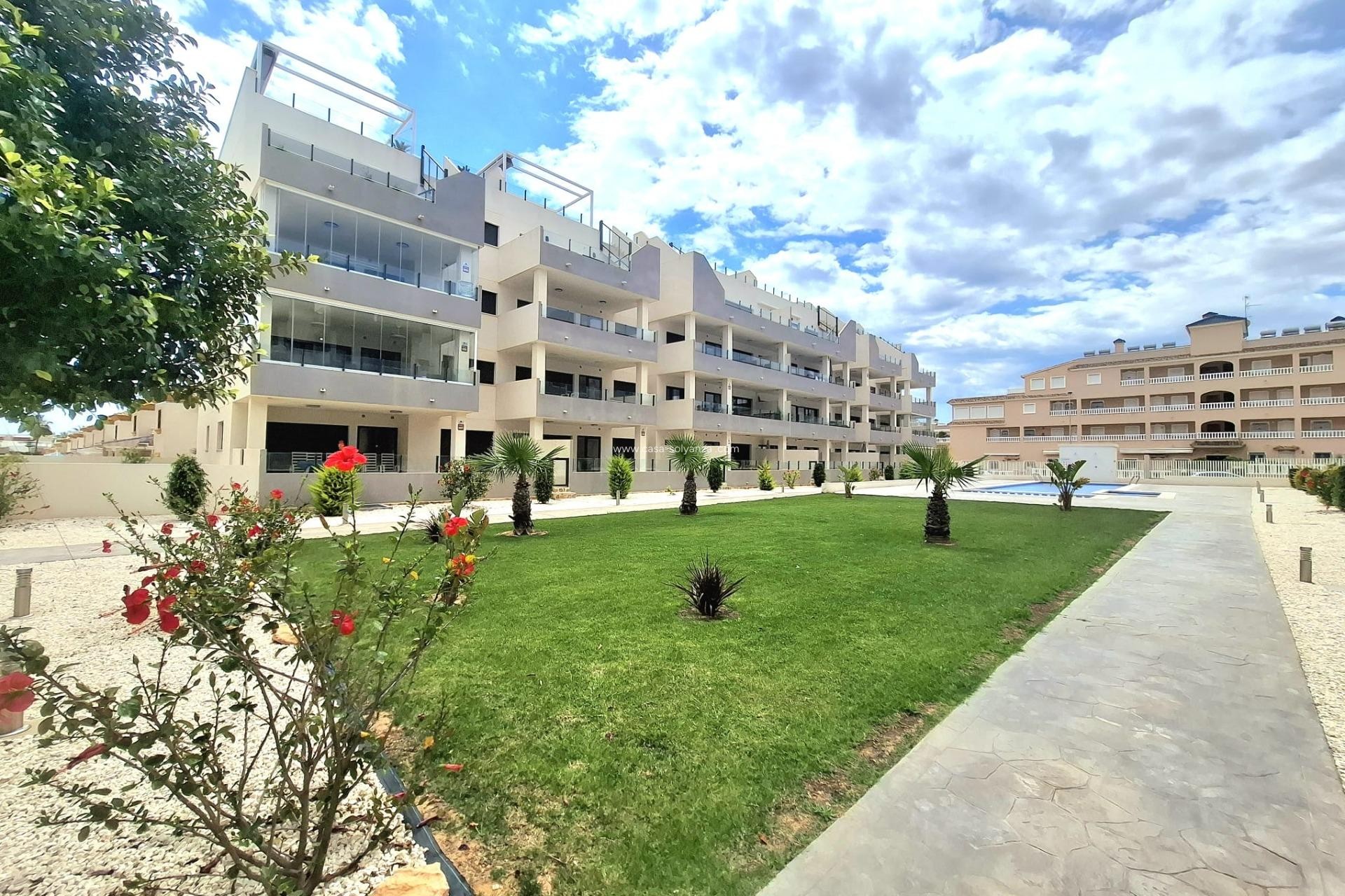 Resale - Apartment / flat - Orihuela Costa - Villamartín