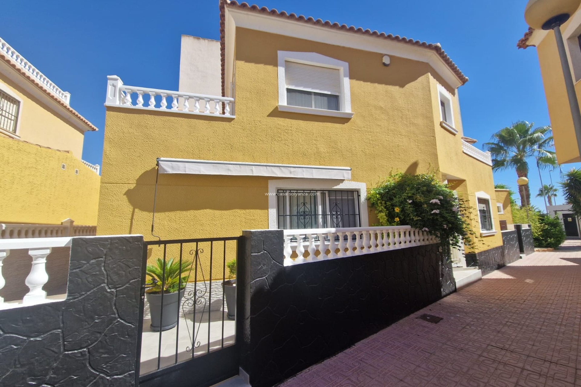 Resale - Apartment / flat - Orihuela Costa
