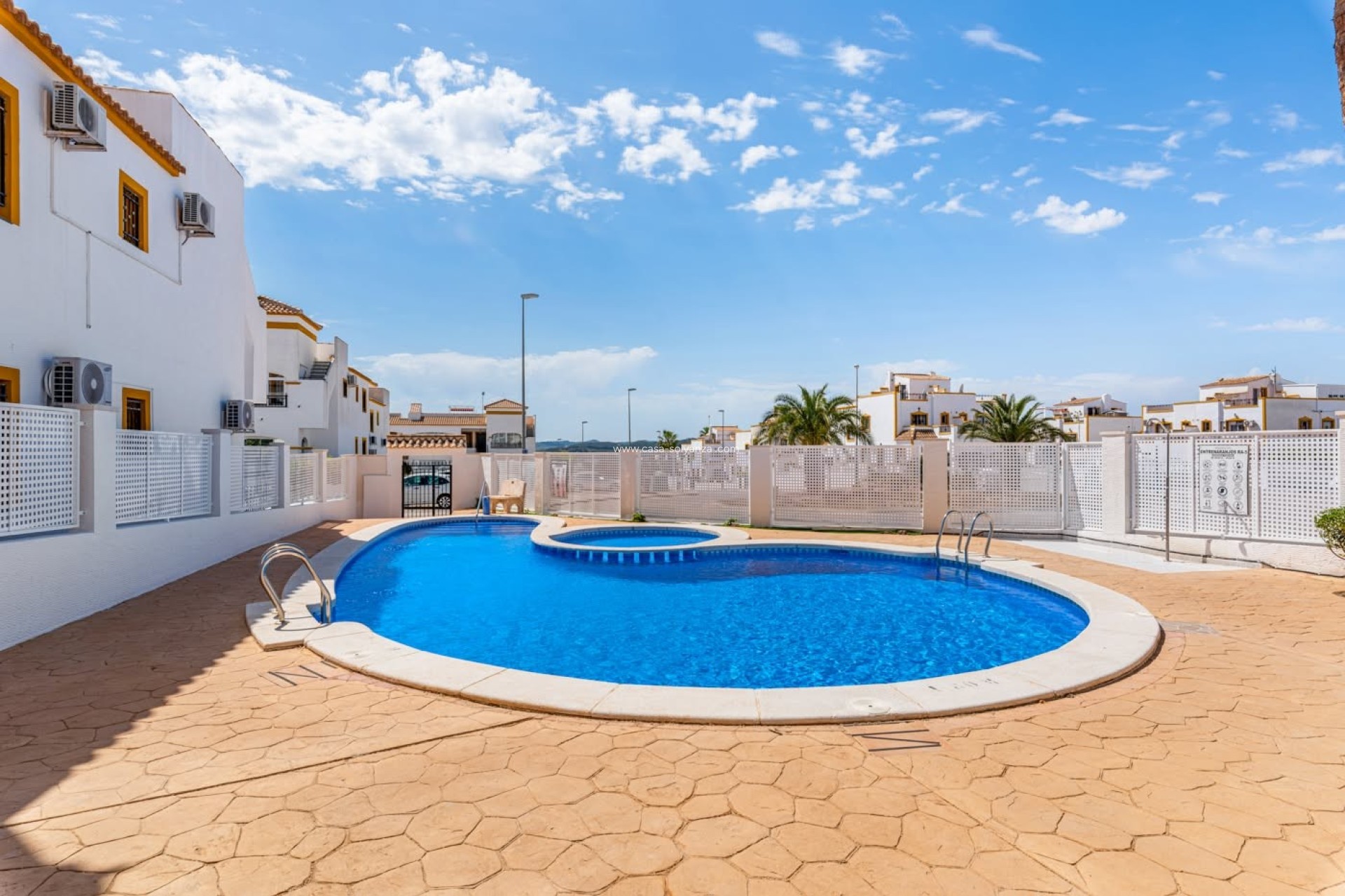 Resale - Apartment / flat - Orihuela - Entre Naranjos / Vistabella Golf