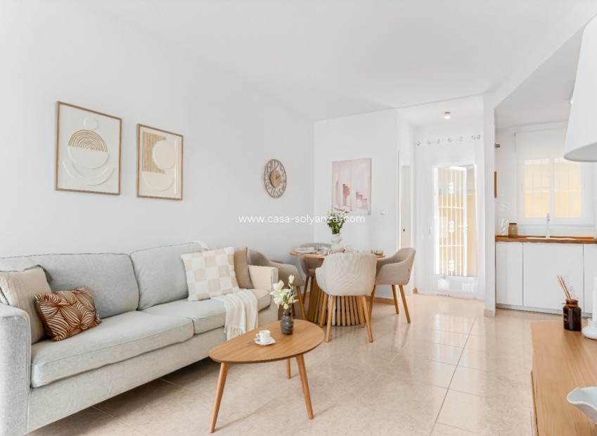 Resale - Apartment / flat - Orihuela - Inland