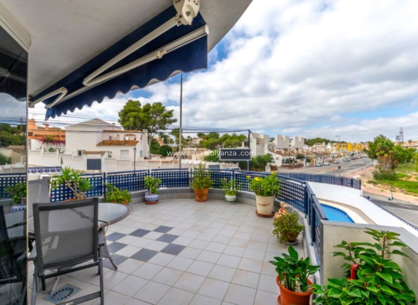 Resale - Apartment / flat - Orihuela - Inland
