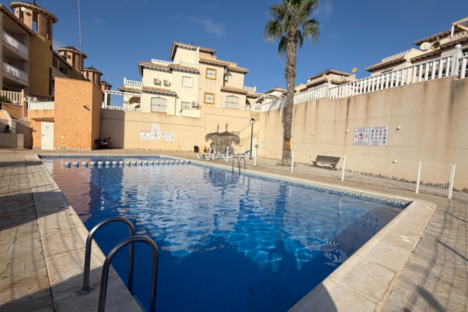 Resale - Apartment / flat - Orihuela - Inland