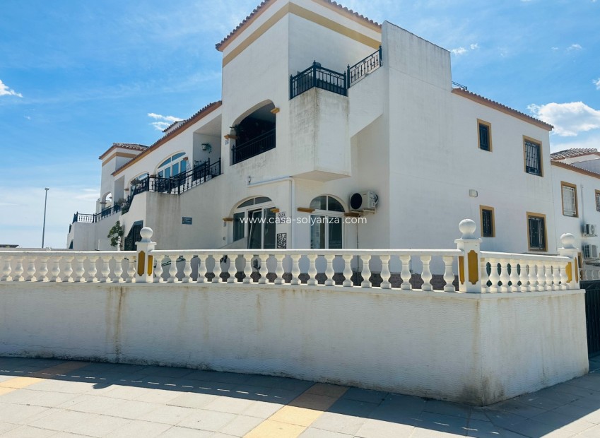 Resale - Apartment / flat - Orihuela - Inland