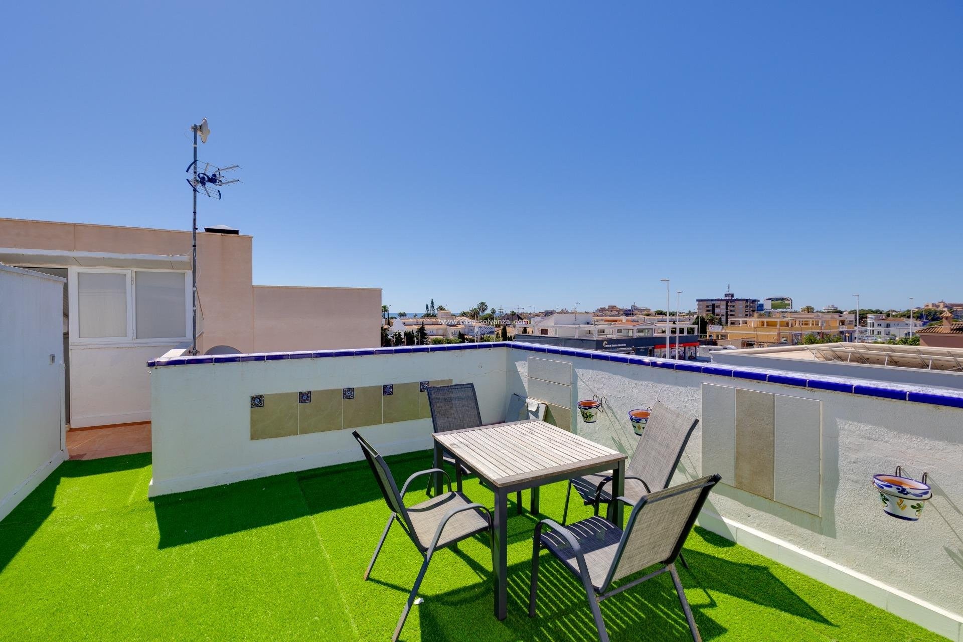 Resale - Apartment / flat - Orihuela - La Zenia