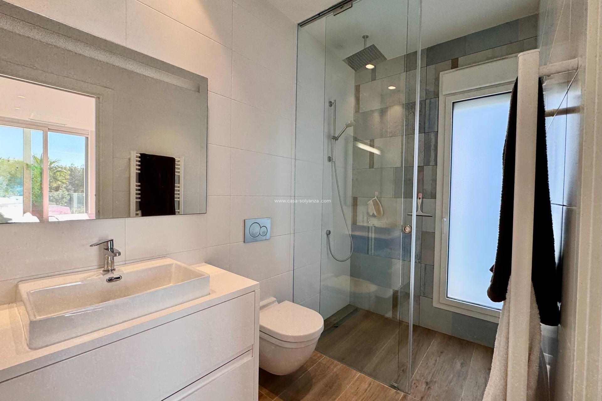 Resale - Apartment / flat - Orihuela - Las Colinas Golf Resort