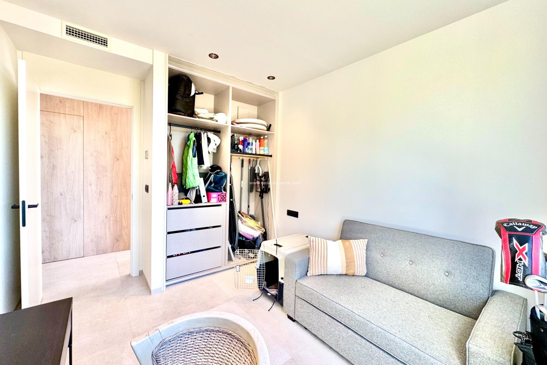 Resale - Apartment / flat - Orihuela - Las Colinas Golf Resort