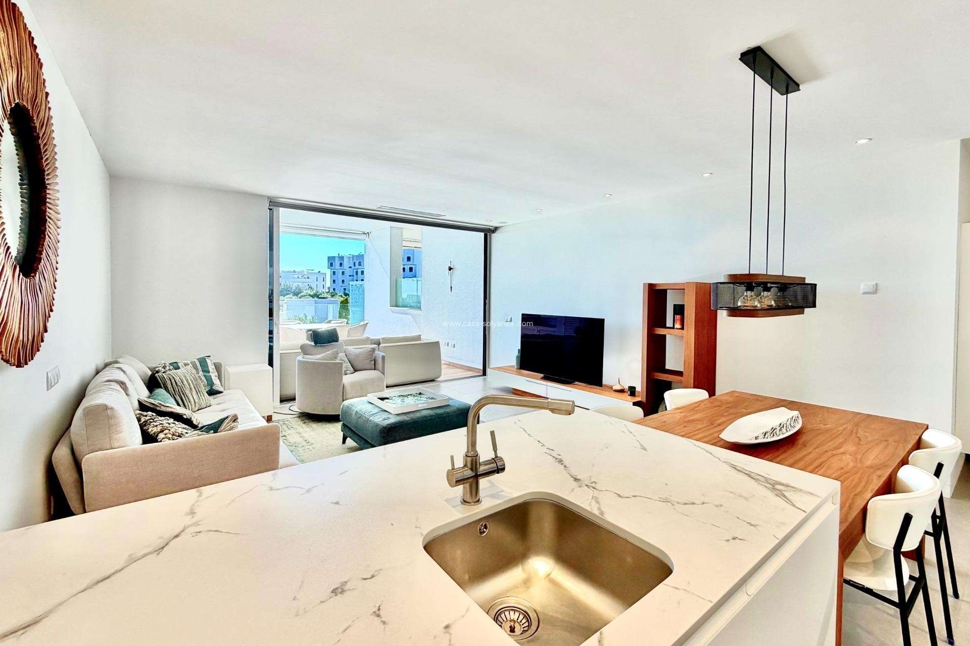 Resale - Apartment / flat - Orihuela - Las Colinas Golf Resort