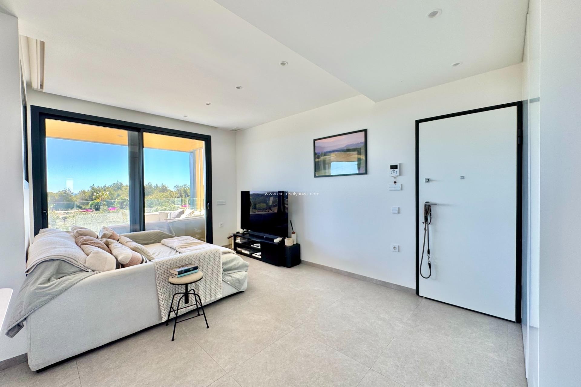 Resale - Apartment / flat - Orihuela - Las Colinas Golf Resort