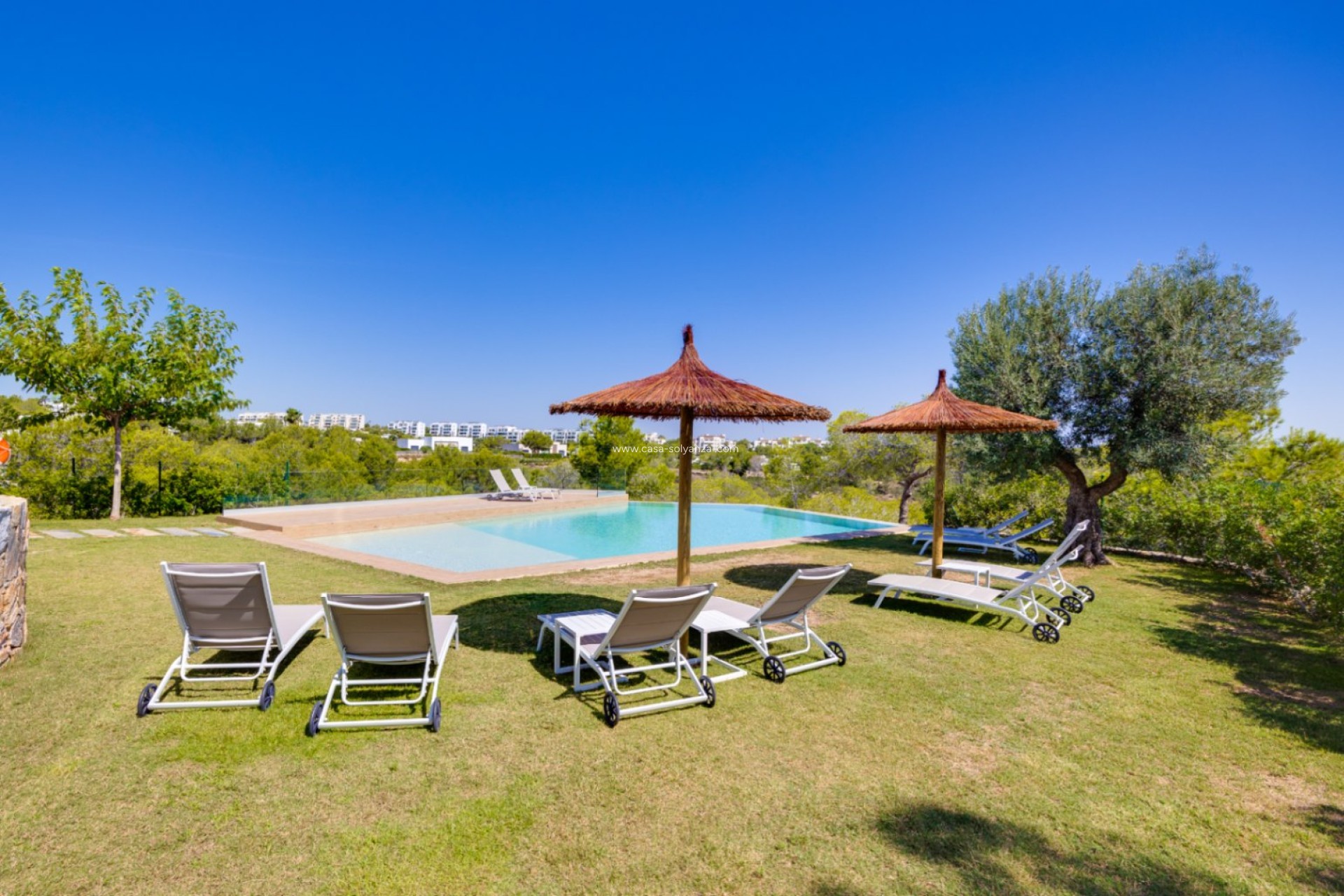 Resale - Apartment / flat - Orihuela - Las Colinas