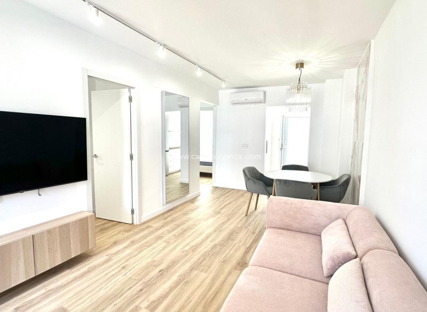 Resale - Apartment / flat - Orihuela - Los Balcones Y Los Altos