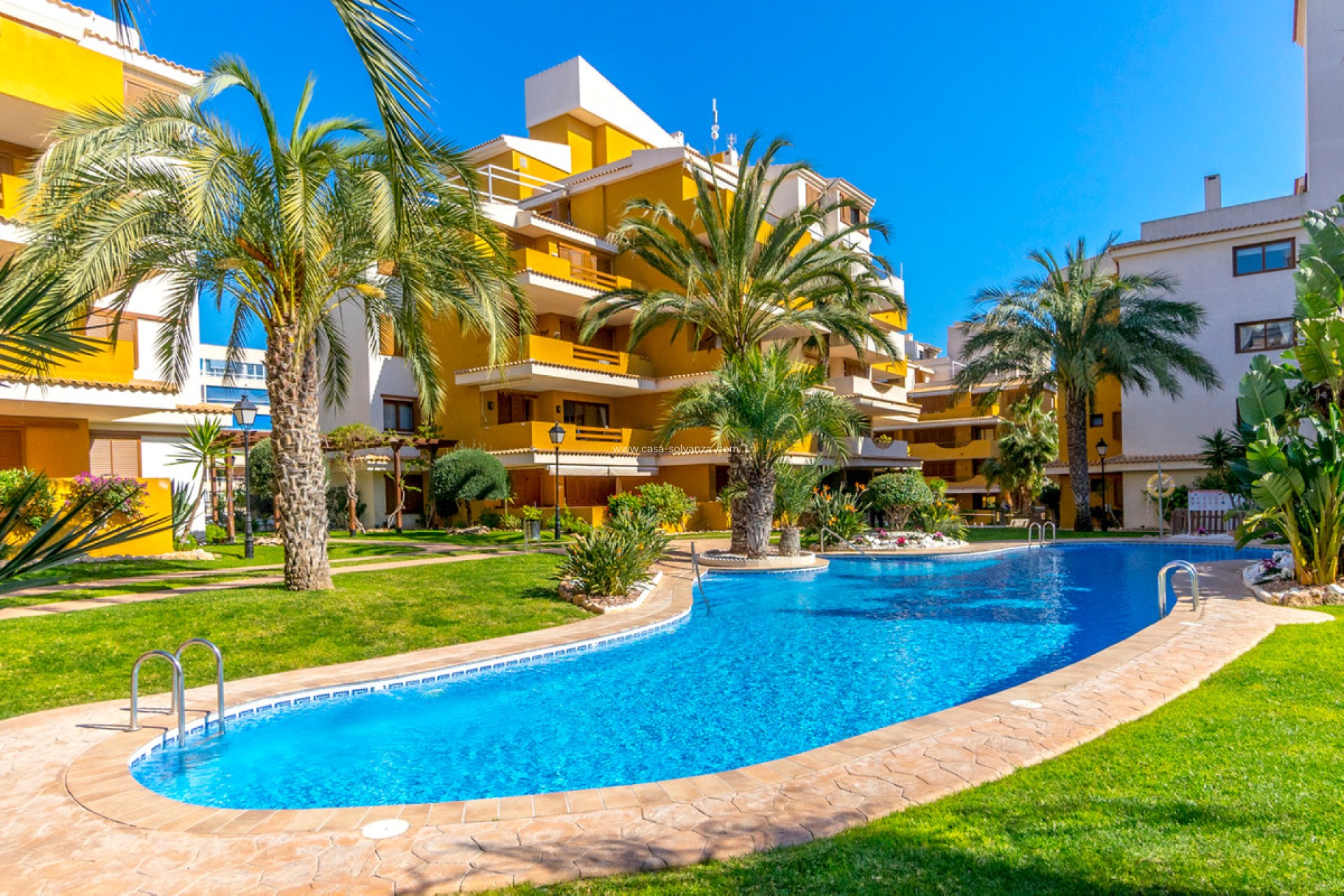 Resale - Apartment / flat - Orihuela - Punta Prima