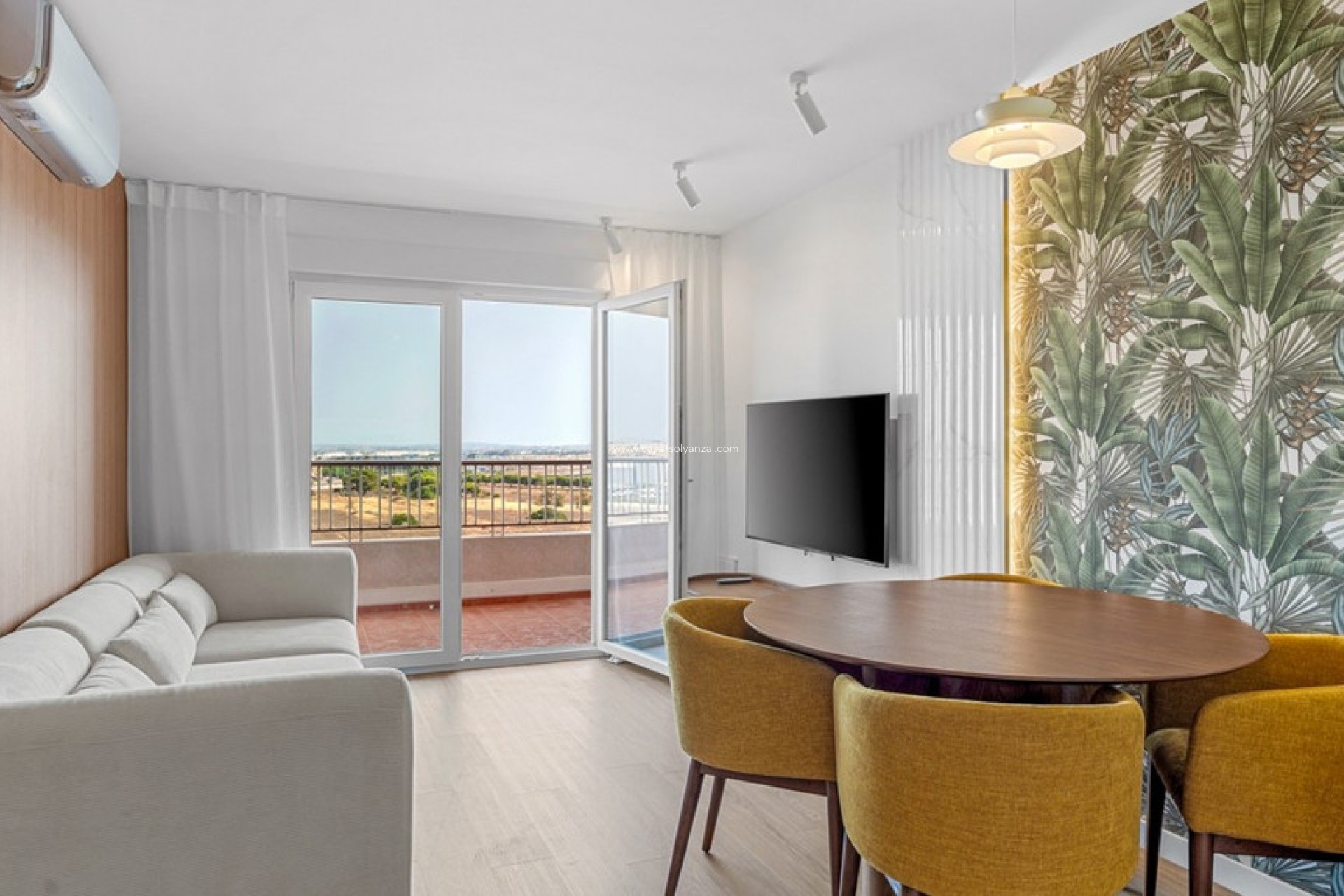 Resale - Apartment / flat - Orihuela - Punta Prima