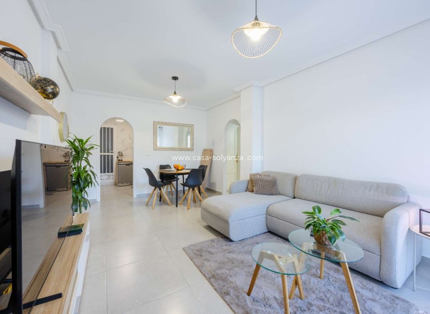 Resale - Apartment / flat - Orihuela - Villamartín-Las Filipinas