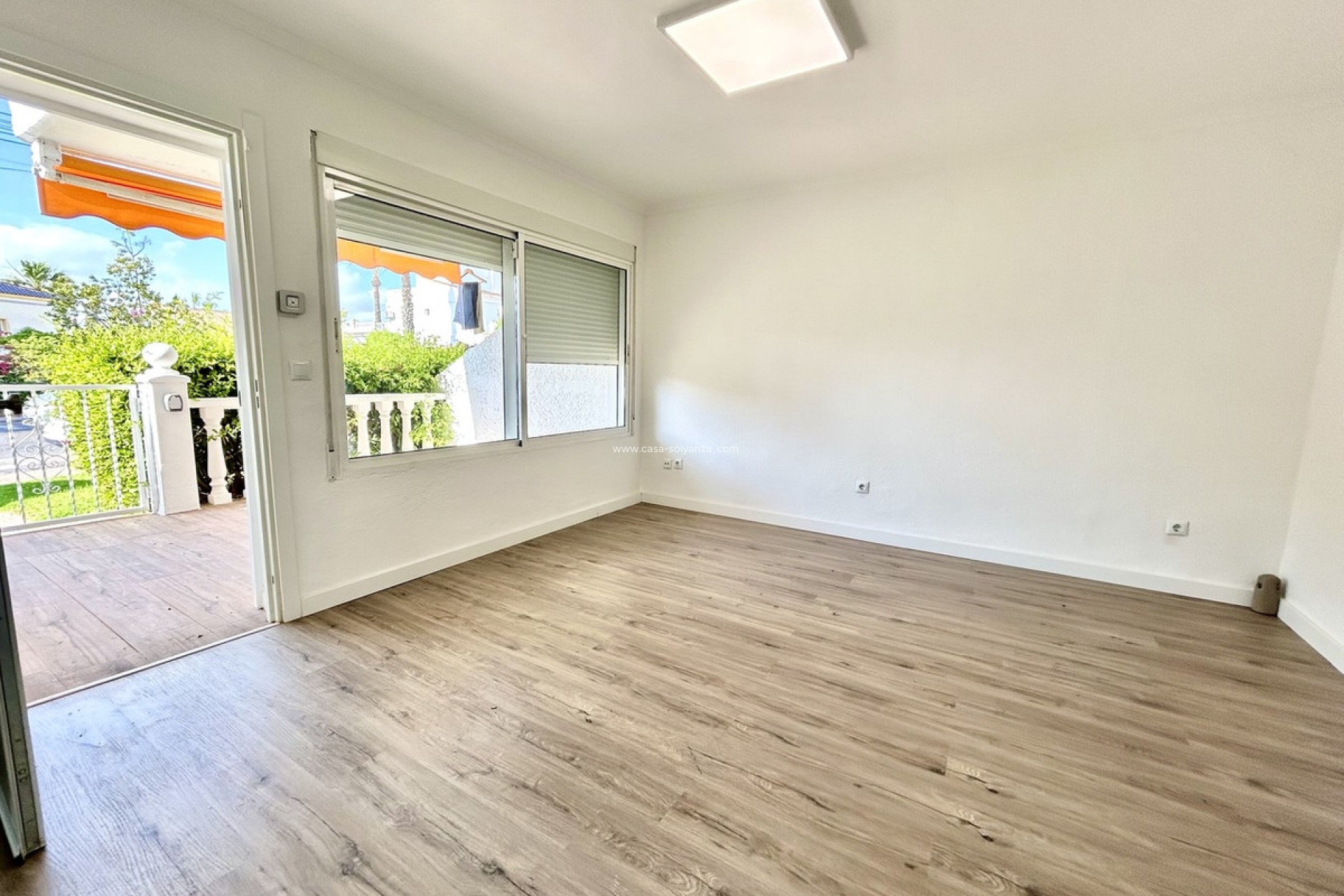 Resale - Apartment / flat - Orihuela - Villamartin