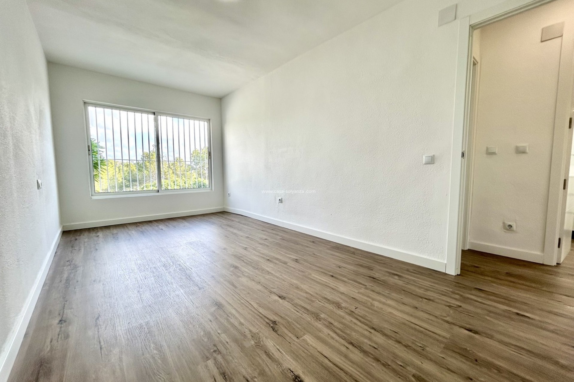 Resale - Apartment / flat - Orihuela - Villamartin