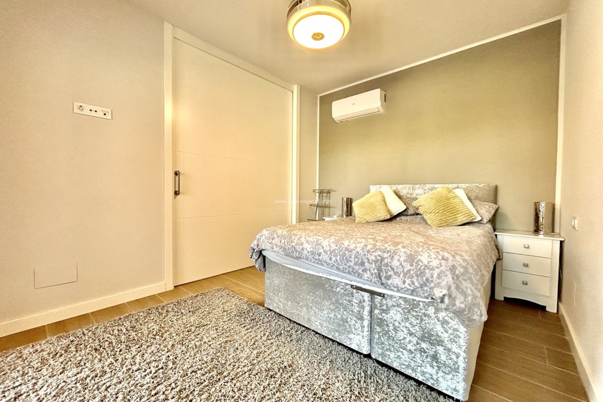 Resale - Apartment / flat - Orihuela - Villamartin
