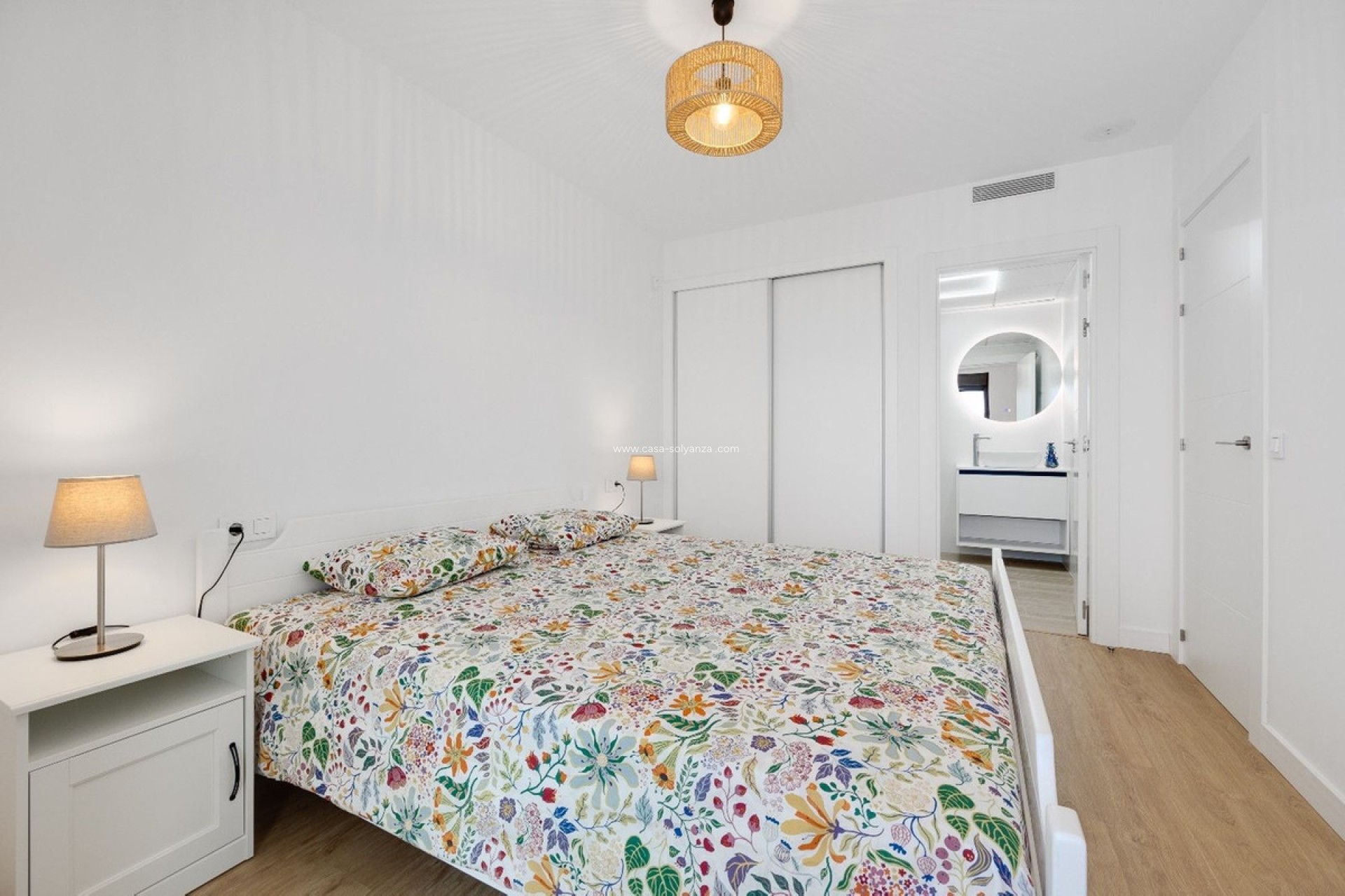 Resale - Apartment / flat - Orihuela - Villamartin