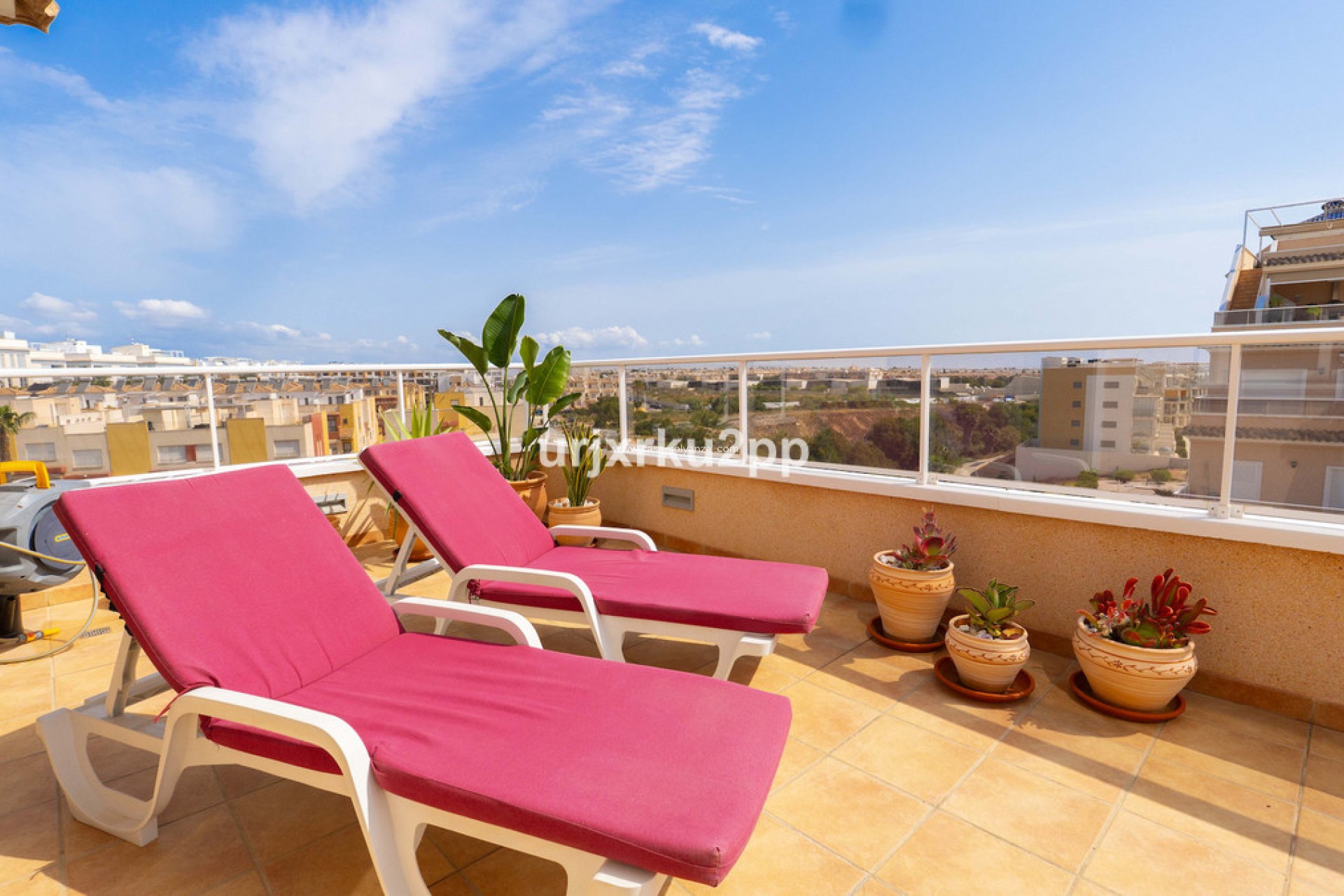 Resale - Apartment / flat - Orihuela - Villamartin