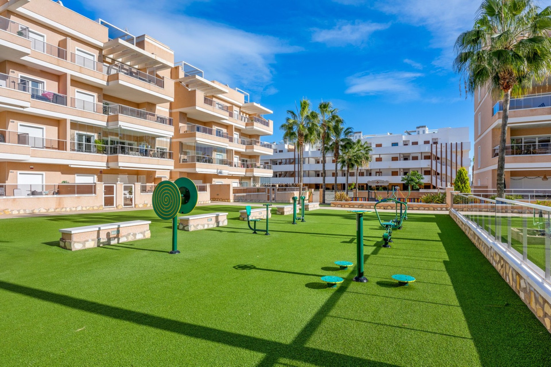 Resale - Apartment / flat - Orihuela - Villamartin